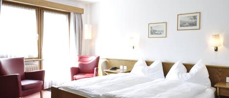 Classic Double Room, Ensuite, Mountain View | Premium bedding, down comforters, in-room safe, blackout drapes