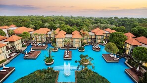2 outdoor pools, pool umbrellas, pool loungers