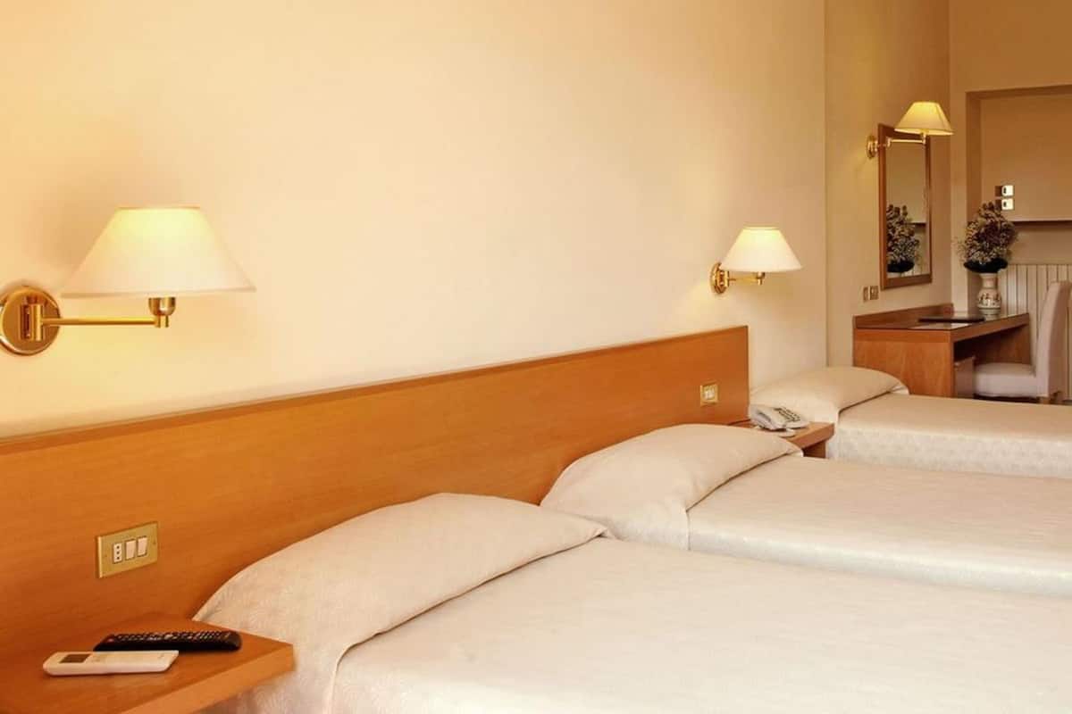 Minibar, in-room safe, desk, soundproofing