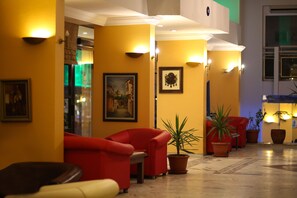 2 bars/lounges, poolside bar - Tuntas Beach Hotel Altinkum (Didim)