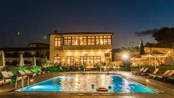 Front of property – evening/night