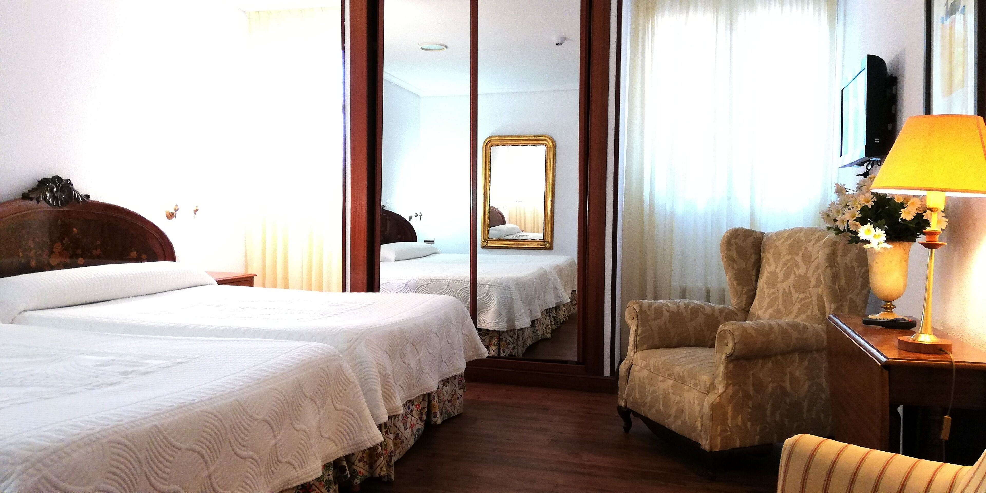 family room | individually decorated, individually furnished, desk, free wifi