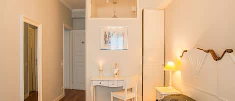 Down comforters, pillowtop beds, free minibar, in-room safe