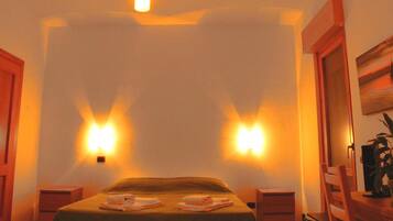 Minibar, desk, free WiFi, bed sheets