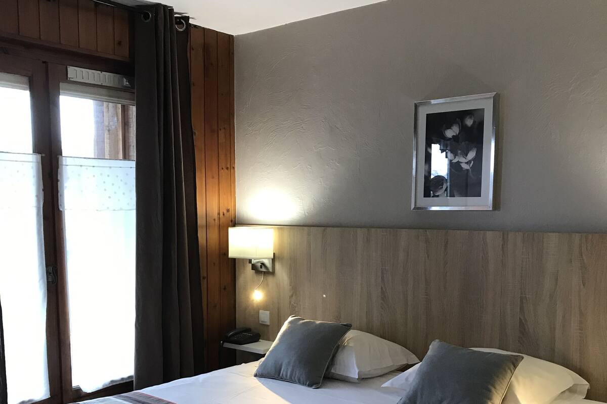 Insonorización, wifi gratis y decoración personalizada