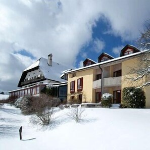 Exterior - EcoHotel L'Aubier (Rochefort)