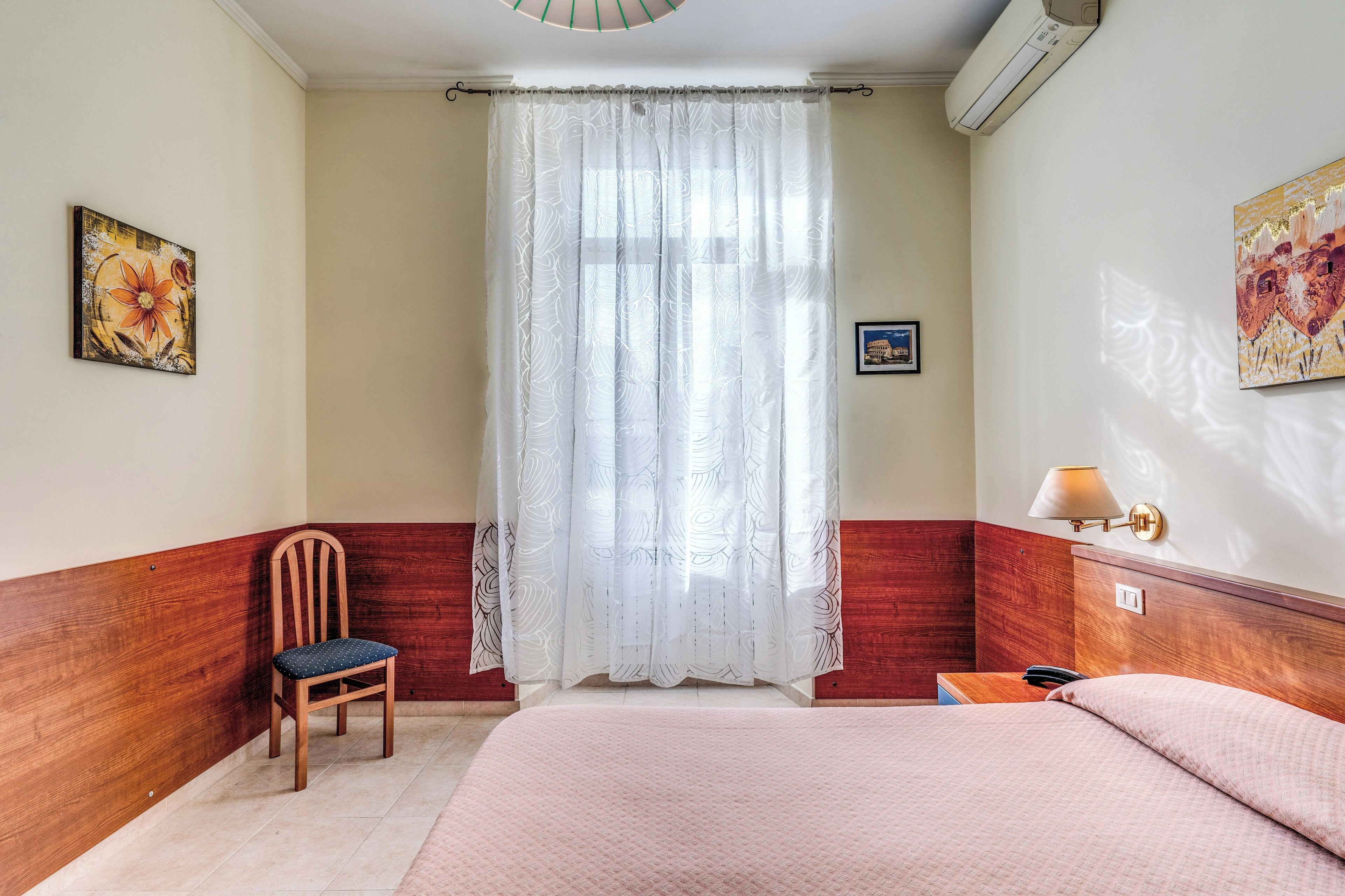 double room | desk, free cots/infant beds, free wifi