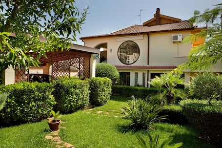 Vista desde la propiedad. Il Mandorlo