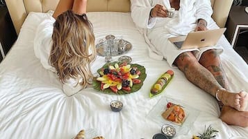 Premium bedding, minibar, in-room safe, desk