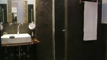 Lavabo del cuarto de baño