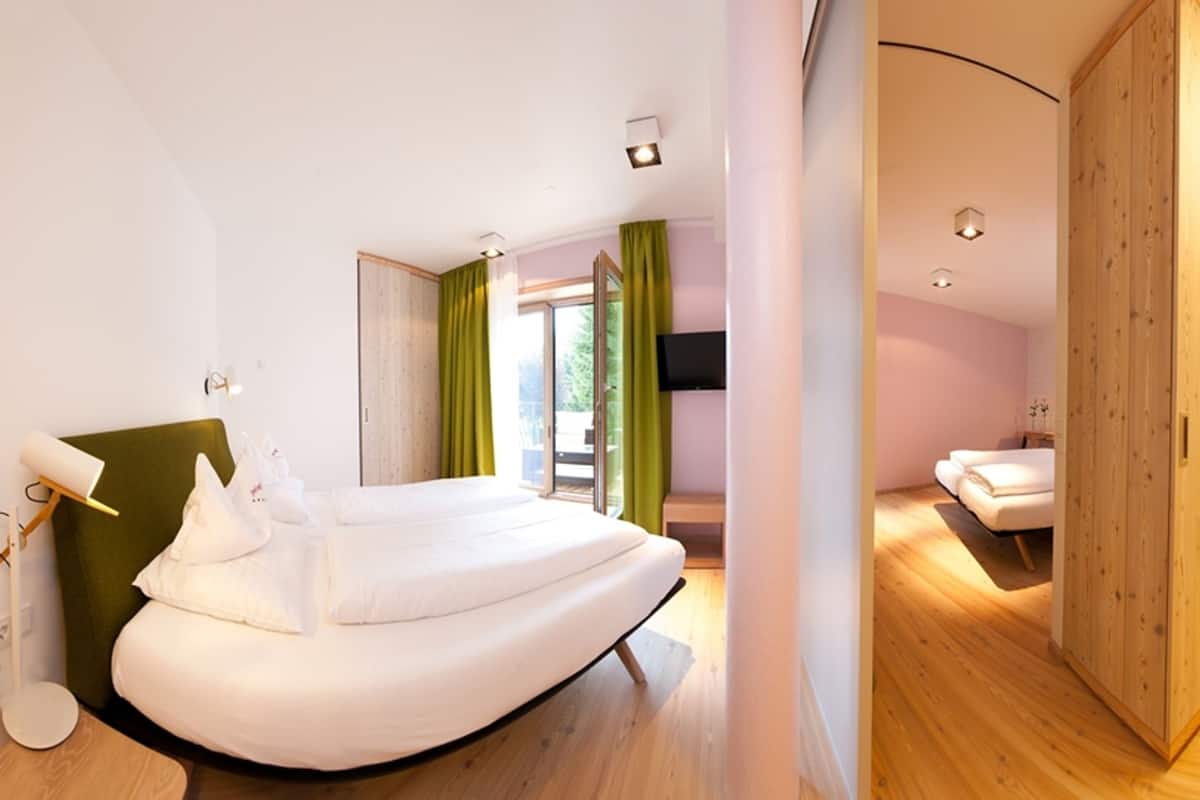 Apartment, Balcony (Mosermandl) | 2 bedrooms, premium bedding, minibar, in-room safe