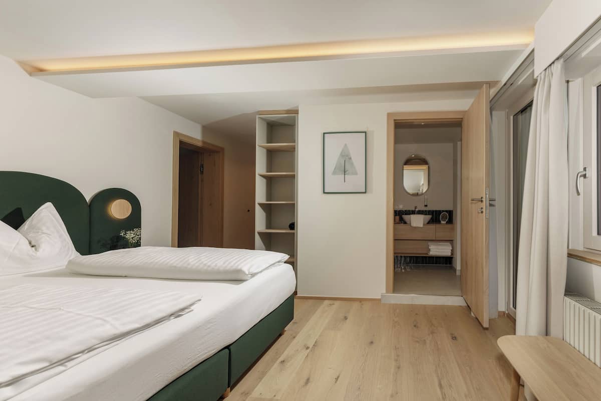 Double Room (Hygge) | 2 bedrooms, premium bedding, minibar, in-room safe