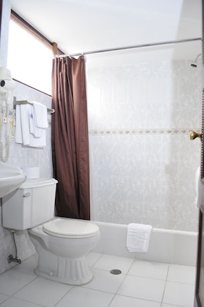 Single Room | Bathroom