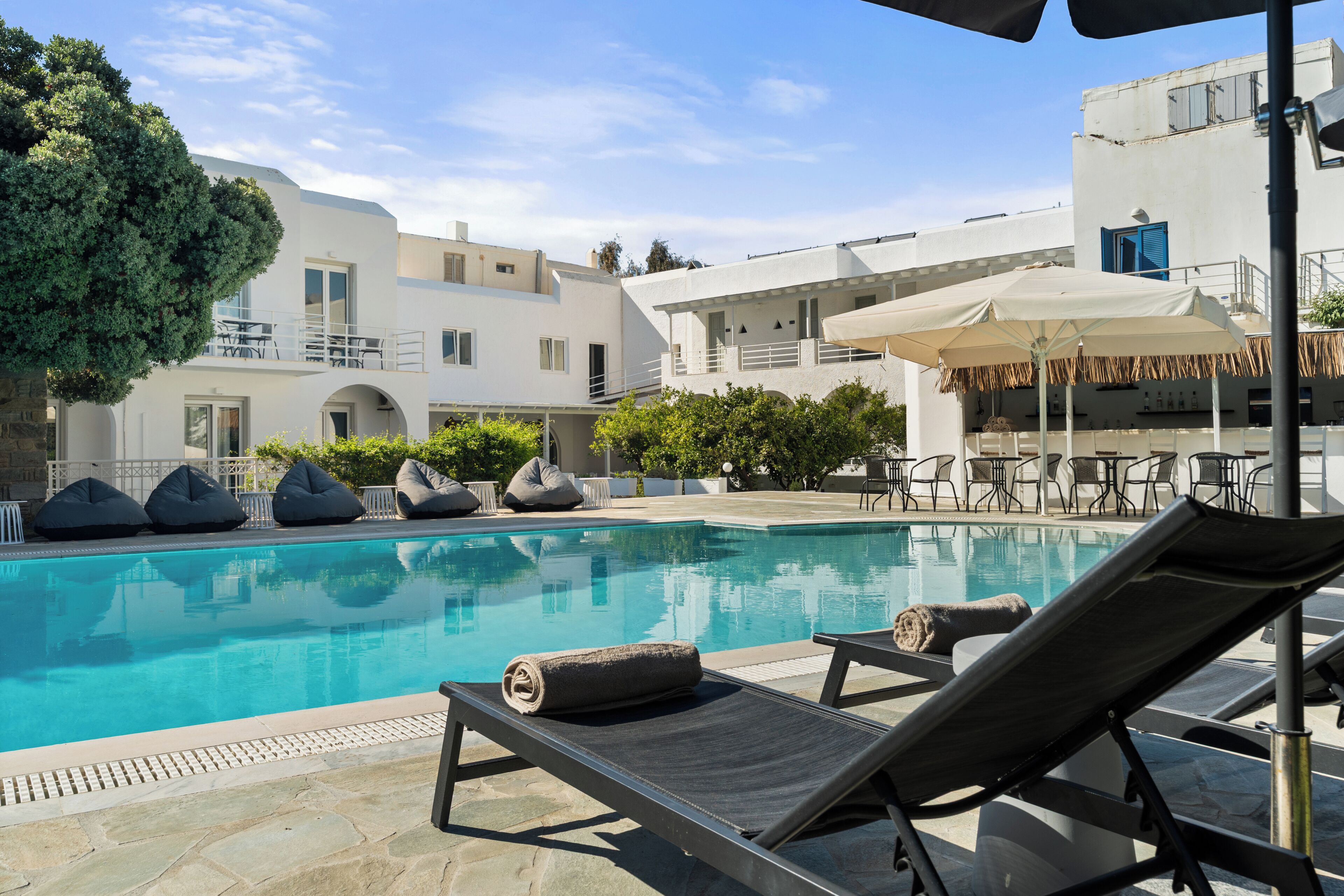 Seasonal outdoor pool, sun loungers