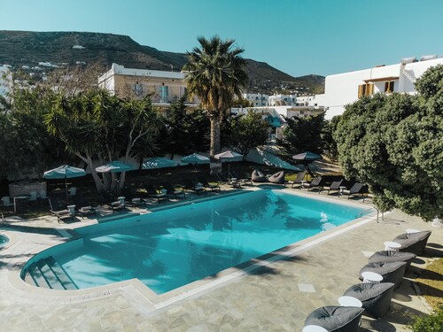 Polos Hotel