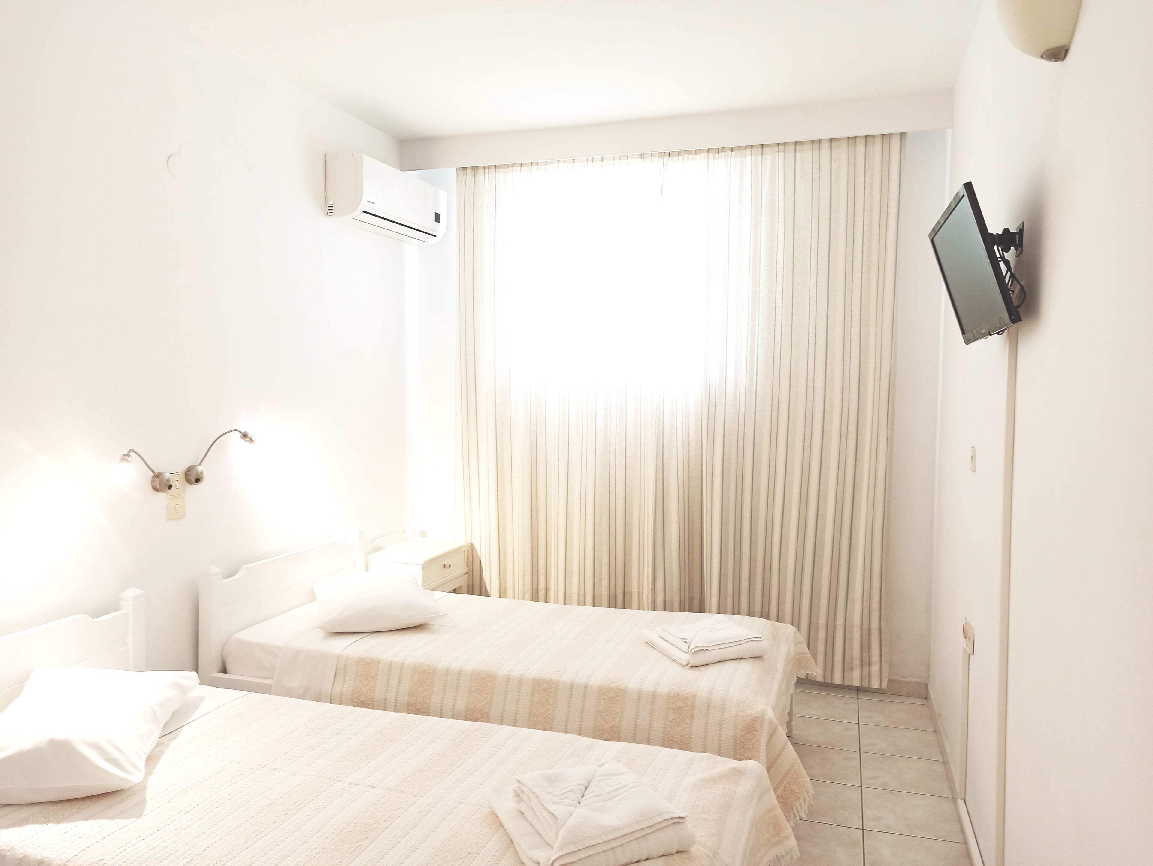 Basement Budget Quadruple Room