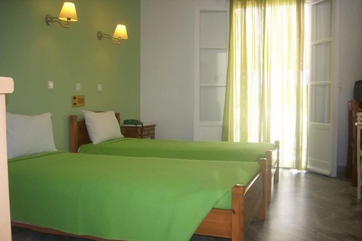 Iron/ironing board (on request), WiFi (free)