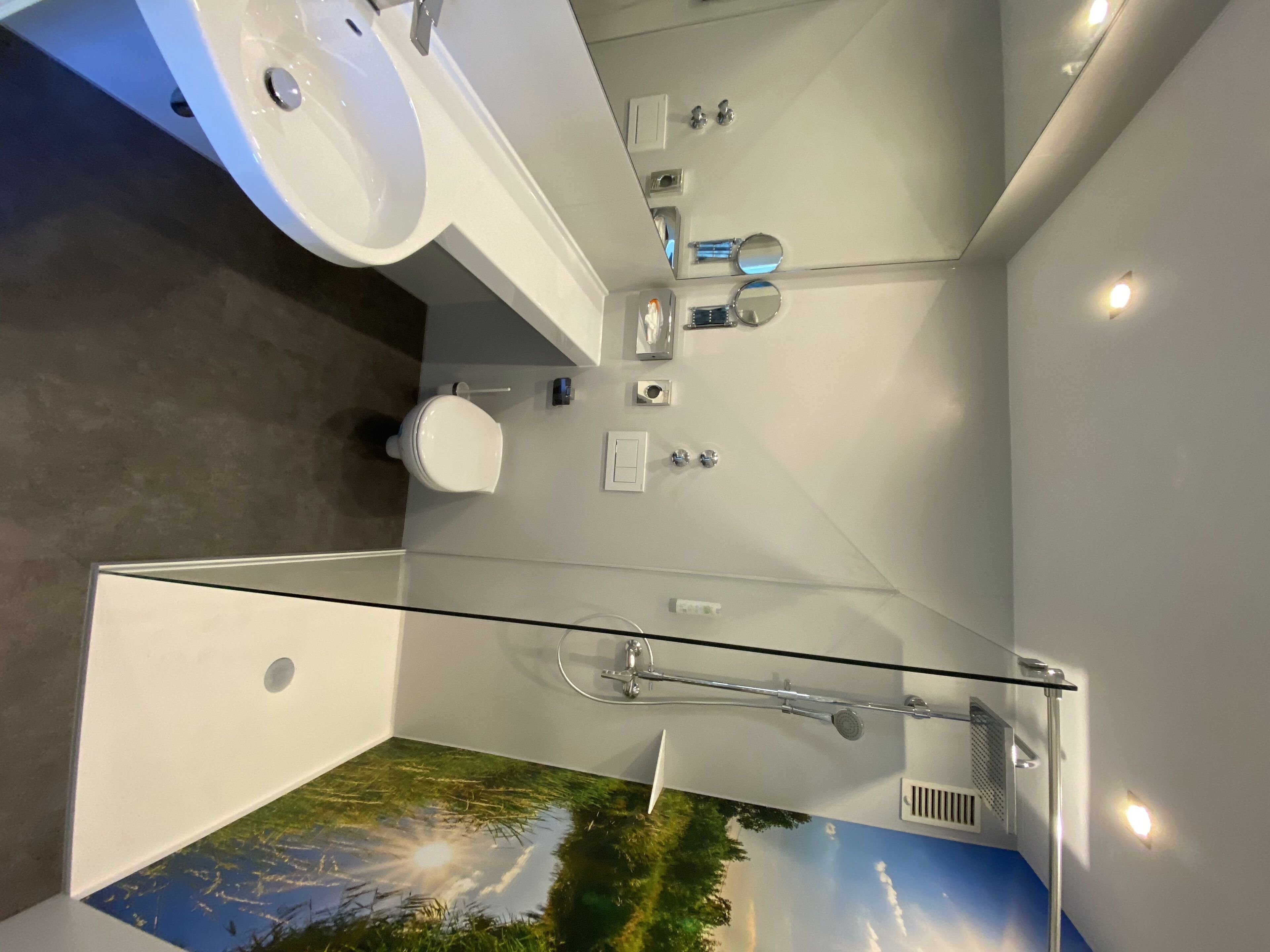 eco-friendly toiletries, hair dryer, towels