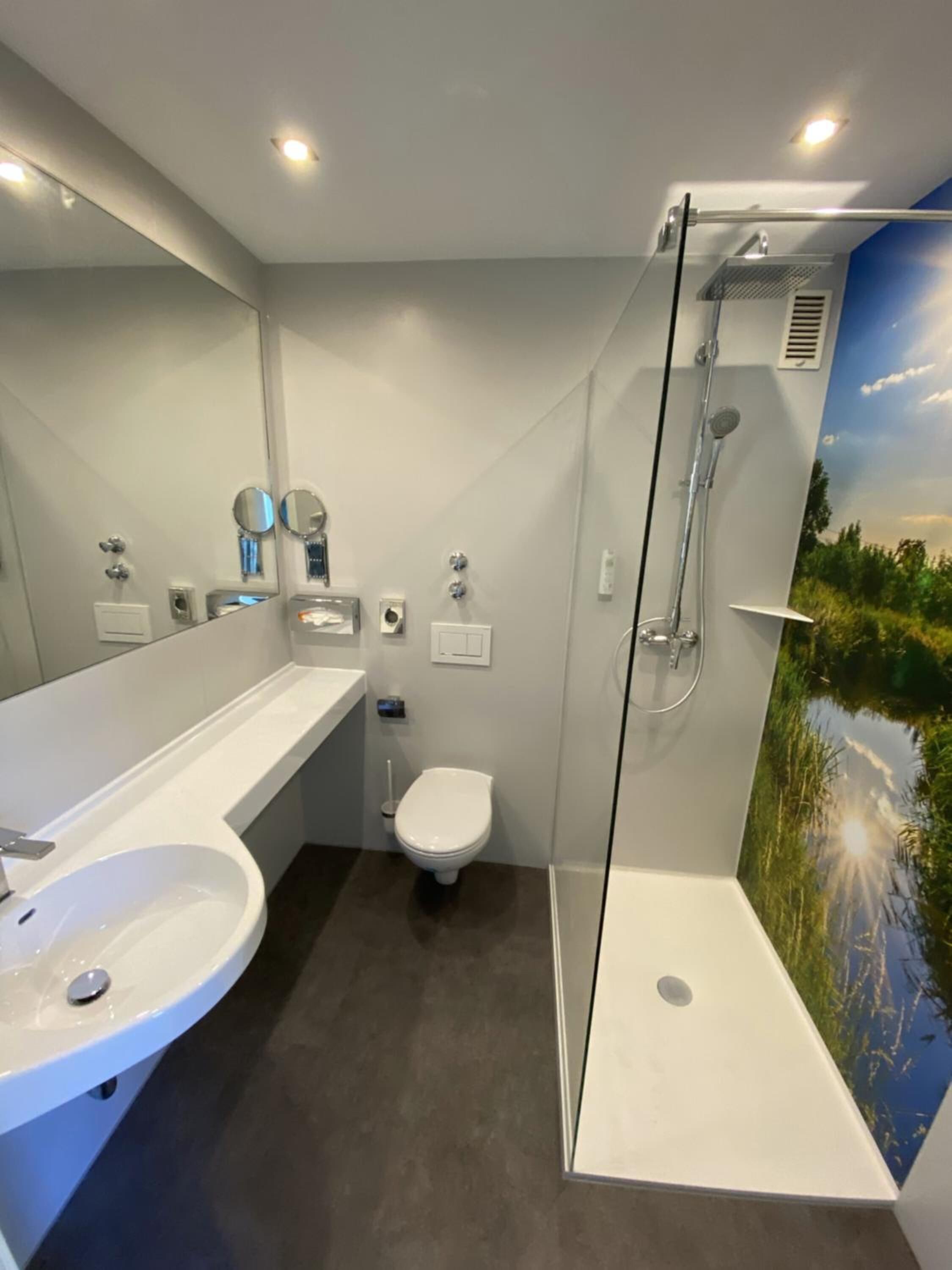 eco-friendly toiletries, hair dryer, towels