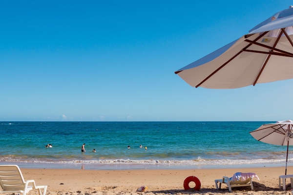 Beach nearby, beach bar