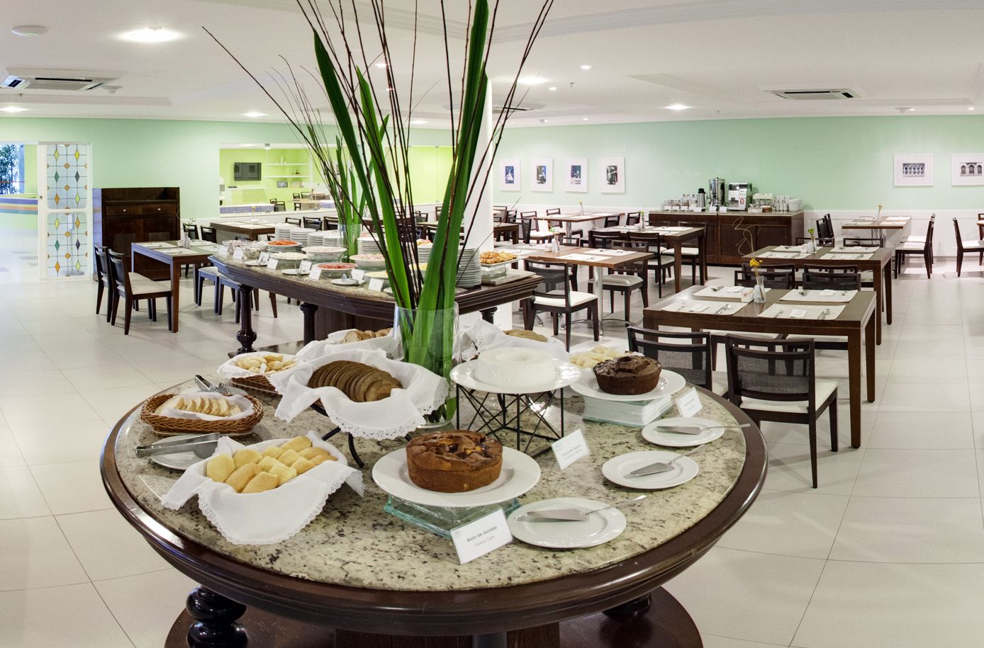 daily buffet breakfast (brl 39.00 per person)