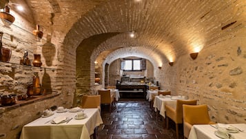 Daily buffet breakfast (EUR 15 per person)