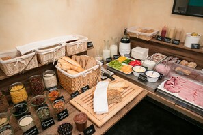 Frokostbuffé er inkludert