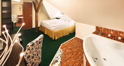 Pytloun Design Self Check-in Hotel