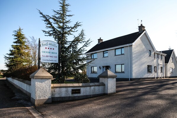Exterior - Keef Halla Country House (Crumlin)