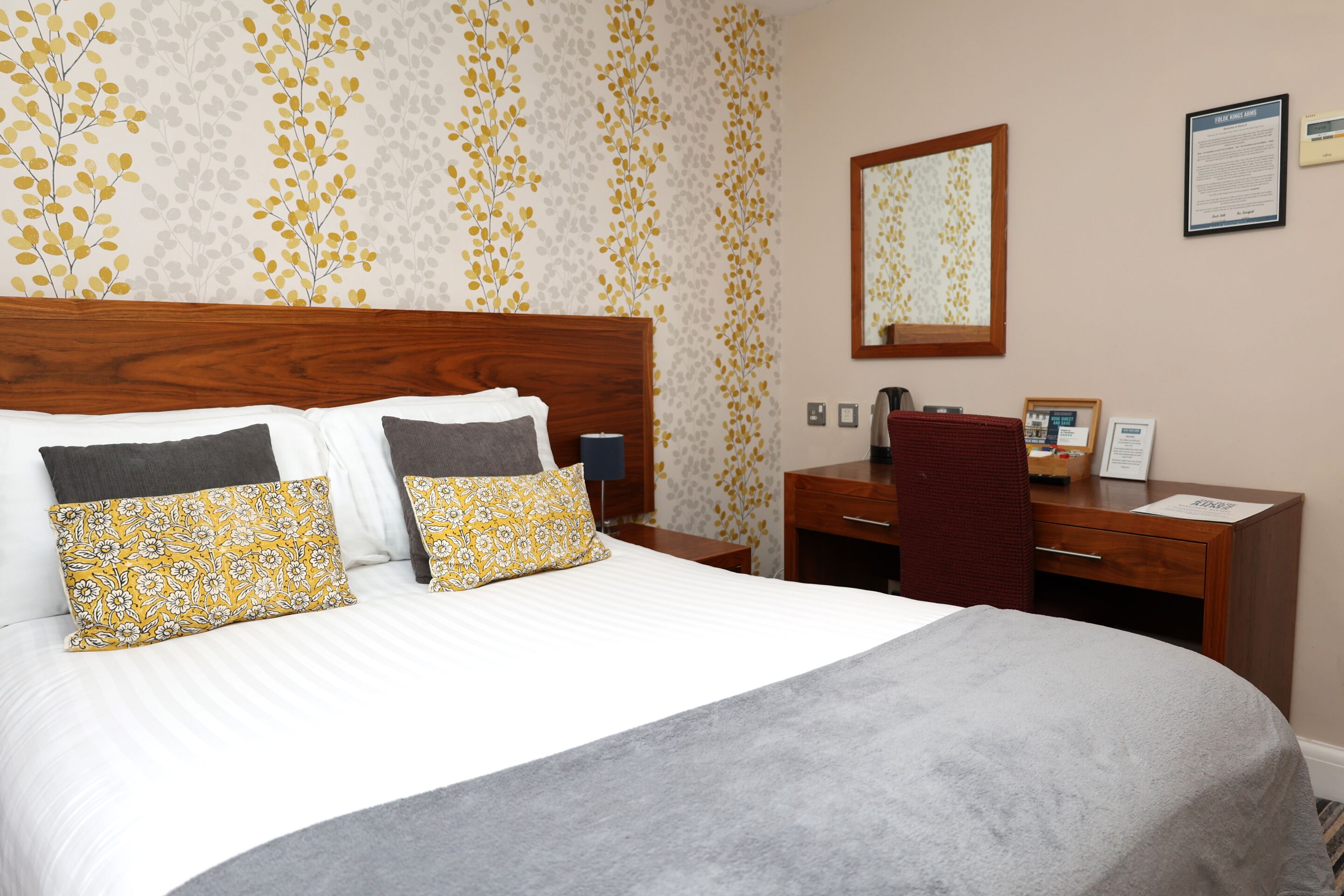 Chambre Double Supérieure, salle de bains attenante (Large room - ensuite)