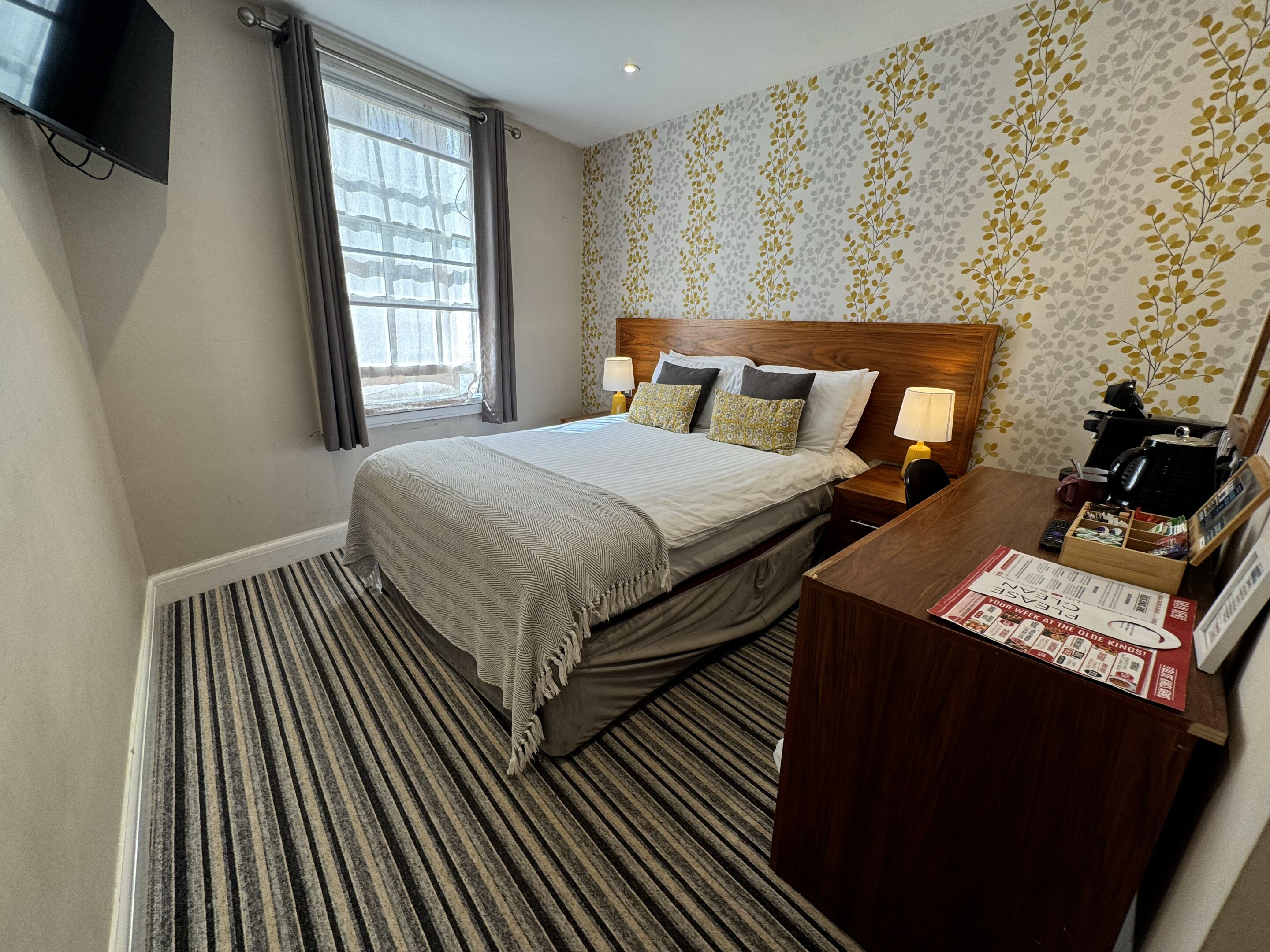 Superior Double Room, Ensuite (Large room - ensuite)