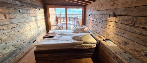 Suite, balcon, vue montagne (South)