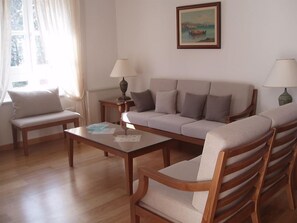 Family Apartment | Living room