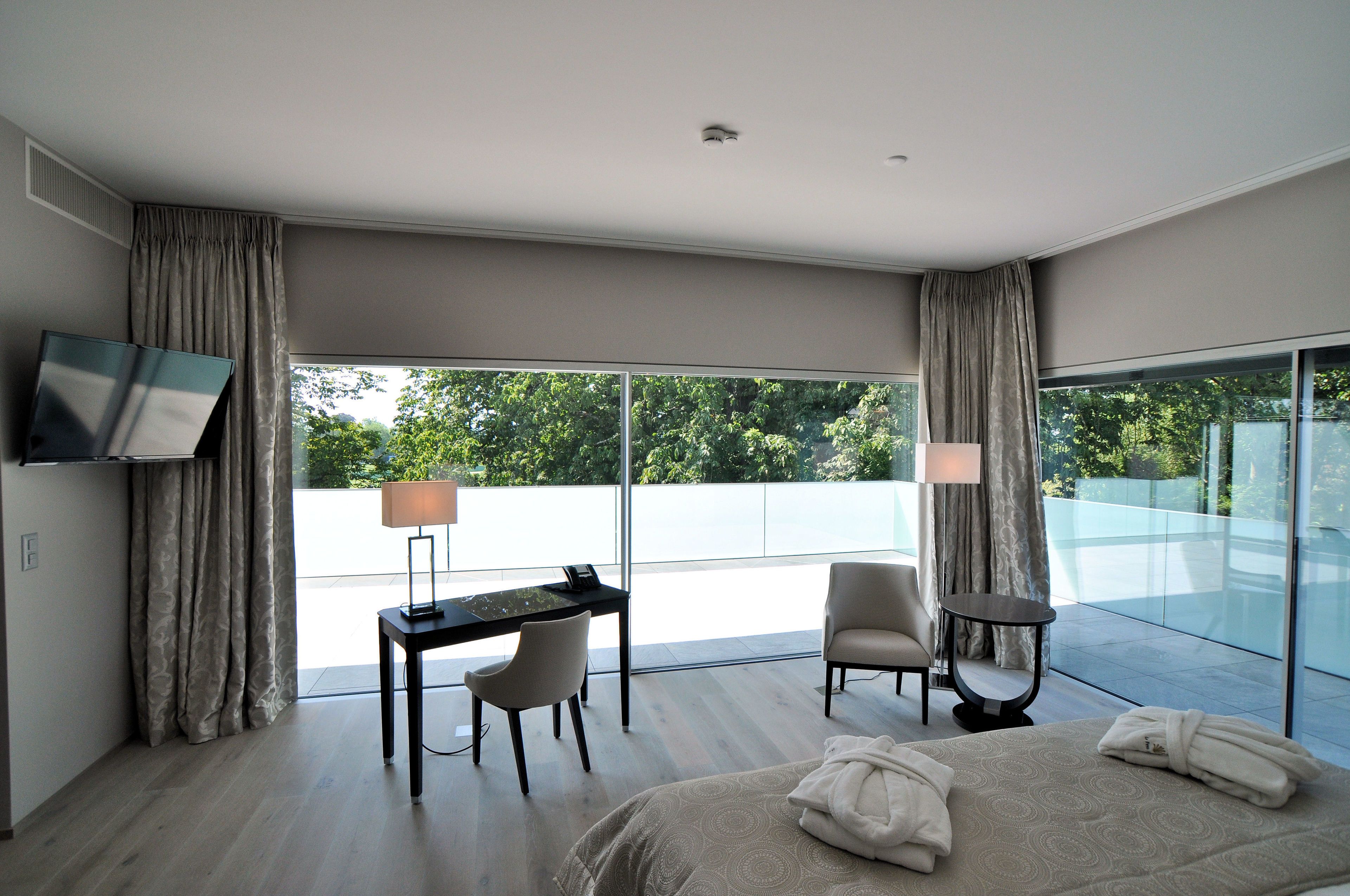 Quarto casal luxo | Roupas de cama antialérgicas