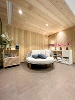 Un sauna, baño turco
