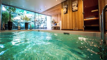 Piscine couverte
