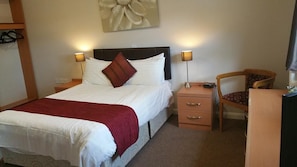 Suite Standard, salle de bains attenante