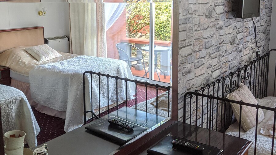 Balmoral Lodge Hotel