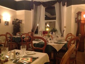 Restaurant - Balmoral Lodge Hotel (Southport)