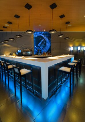 Bar (en el alojamiento)