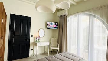 Departamento superior | 1 habitación, tabla de planchar con plancha, wifi gratis y ropa de cama