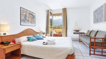 Suite | 1 bedroom, Egyptian cotton sheets, premium bedding, Select Comfort beds