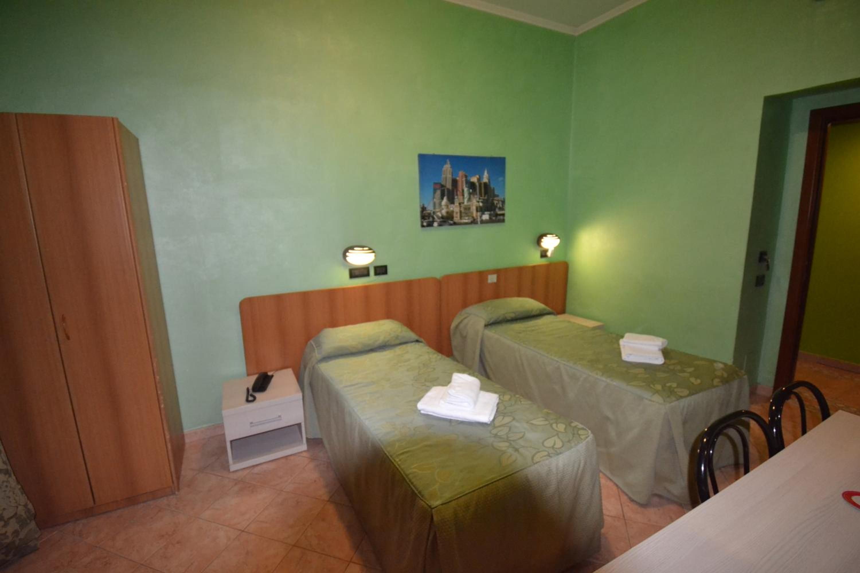Photo - Hotel Ferrarese Roma