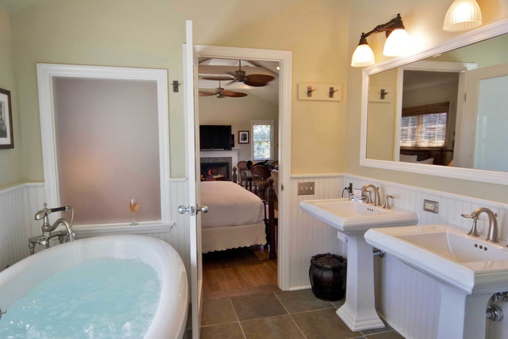 Mill House Inn by null