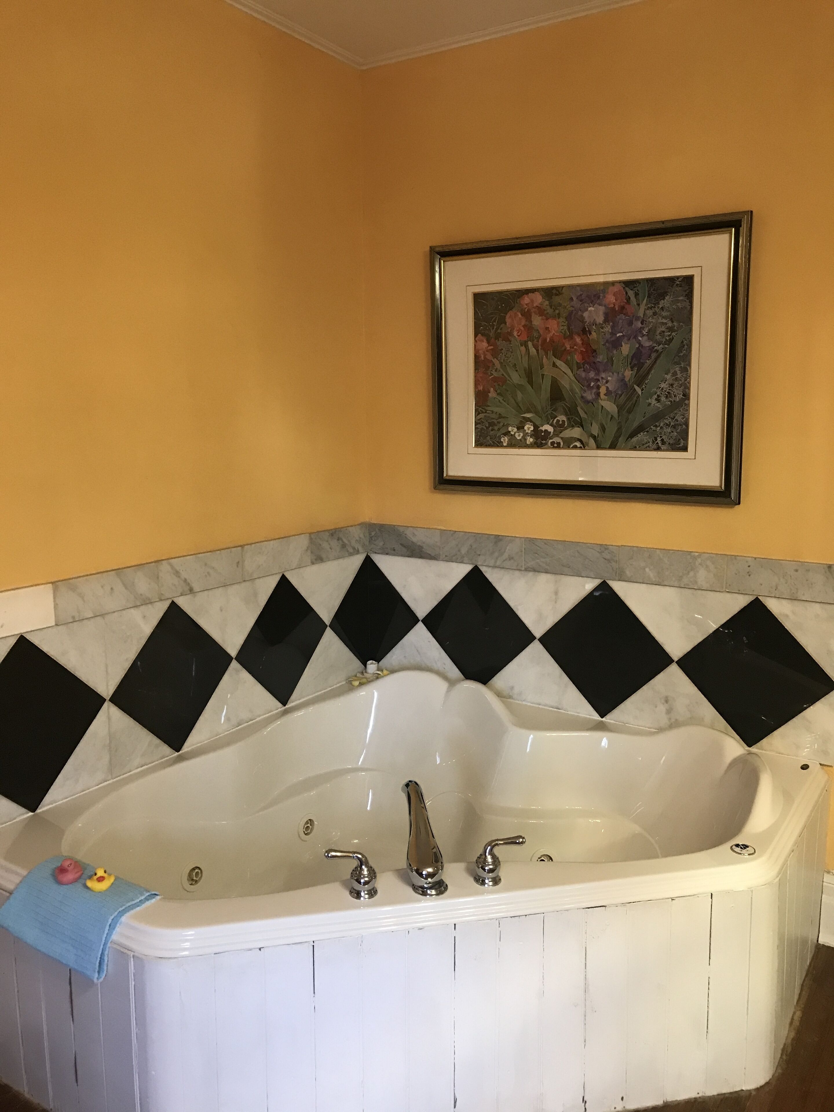Suite, 1 King Bed, Jetted Tub | Private spa tub