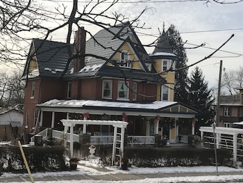 A Moment in Time Bed & Breakfast