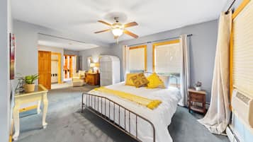 Habitación doble Deluxe | Ropa de cama de alta calidad y decoración personalizada