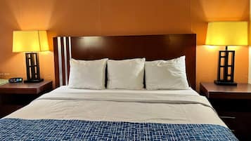 Standard Room, 1 King Bed