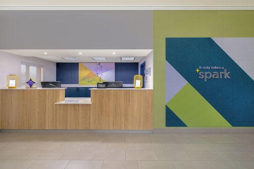 Spark by Hilton California Lexington Park