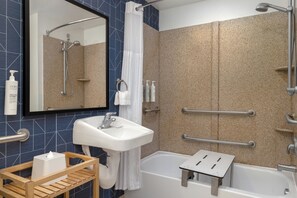 Room, 1 King Bed, Accessible, Bathtub (Mobility & Hearing) | Bathroom - Spark by Hilton California Lexington Park (California)